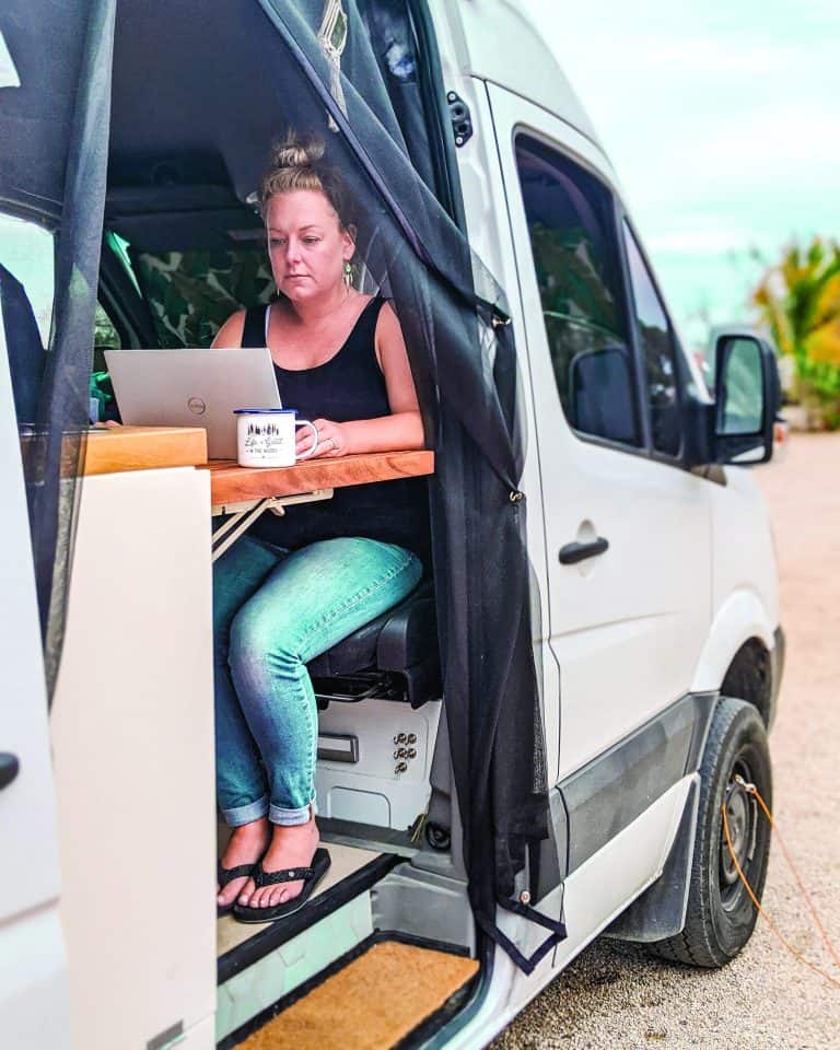 @roveandswig Creates a Mobile Office Van in a Sprinter